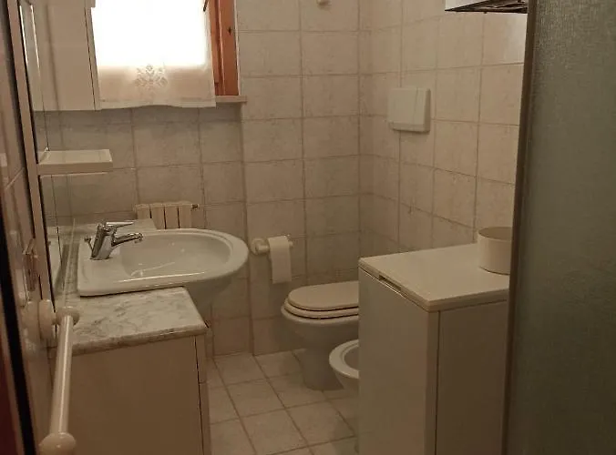 Passione Marinara-comodo Al Mare E Ai Servizi Numana